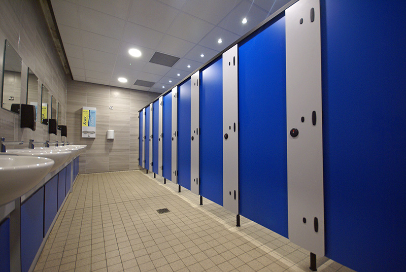 8 set changing room and 6 sink set